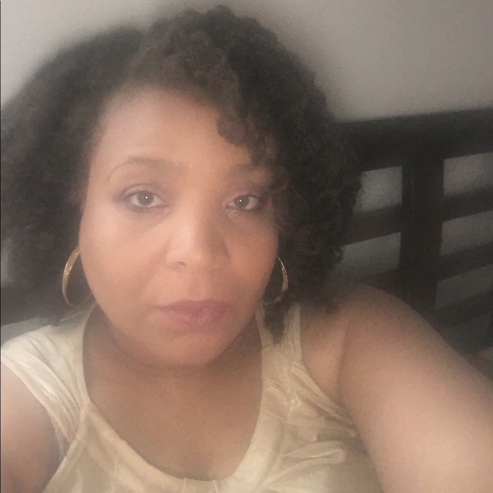 Meet your Posher, Tanae